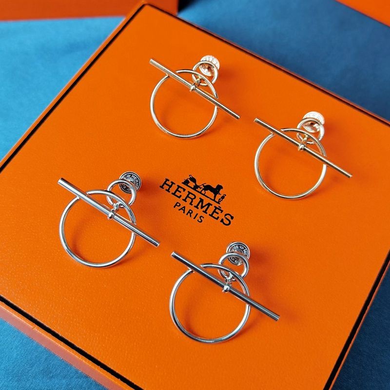 エルメス ピアス 偽物「 Loop ループ 」MM 2色 H114504B00